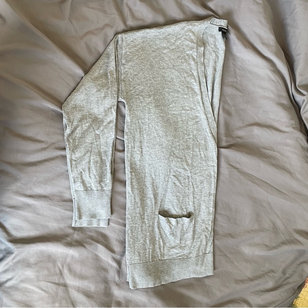 HALOGEN: gray cardigan